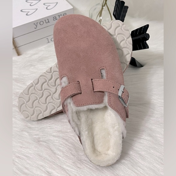 BIRKENSTOCK BOSTON SHEARLING REGULAR FIT PINK CLAY

USD $219.30 SIZE 36 - Picture 6 of 6